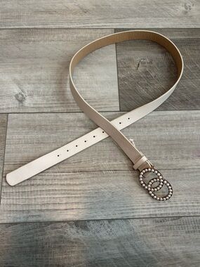 Pearl-Link Beige Women's Fashion Belt